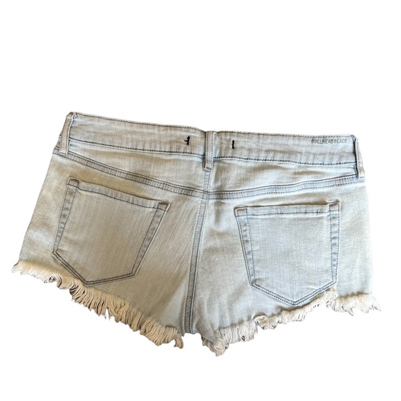 Bullhead Black Size 5 Washed Light Blue Cutoff Jean Shorts Fringe - Picture 2 of 10